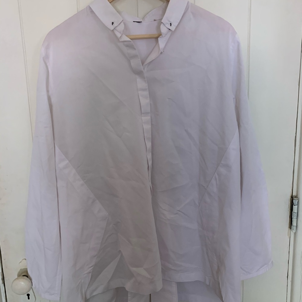 Elie Tahari white blouse